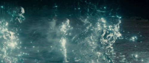 Click to view full size image
==============
HP7-2-Potterish-TeaserTrailer-336.jpg HP7-2-Potterish-TeaserTrailer-336.jpg