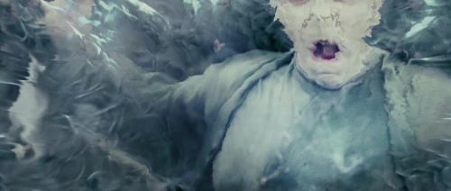 Click to view full size image
==============
HP7-2-Potterish-TeaserTrailer-355.jpg HP7-2-Potterish-TeaserTrailer-355.jpg