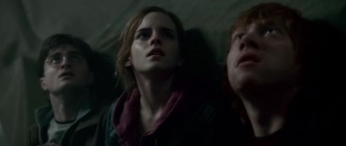 Click to view full size image
==============
HP7-2-Potterish-TeaserTrailer-84.jpg HP7-2-Potterish-TeaserTrailer-84.jpg