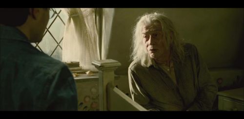 Click to view full size image
==============
HP72-Potterish-CenaInicial-111.jpg HP72-Potterish-CenaInicial-111.jpg