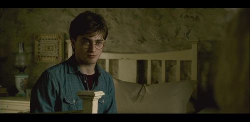 Click to view full size image
==============
HP72-Potterish-CenaInicial-115.jpg HP72-Potterish-CenaInicial-115.jpg
