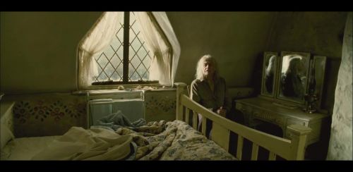 Click to view full size image
==============
HP72-Potterish-CenaInicial-166.jpg HP72-Potterish-CenaInicial-166.jpg