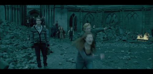 Click to view full size image
==============
HP72-Potterish-CenaInicial-49.jpg HP72-Potterish-CenaInicial-49.jpg