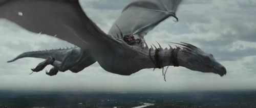 Click to view full size image
==============
HP72-TrailerInternacional-Potterish-170.jpg HP72-TrailerInternacional-Potterish-170.jpg