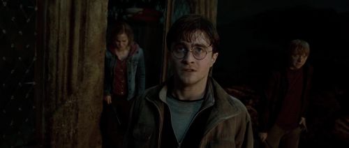 Click to view full size image
==============
HP72-TrailerInternacional-Potterish-222.jpg HP72-TrailerInternacional-Potterish-222.jpg