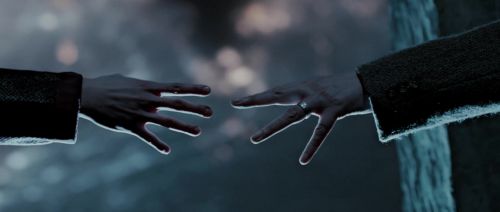 Click to view full size image
==============
HP72-TrailerInternacional-Potterish-235.jpg HP72-TrailerInternacional-Potterish-235.jpg