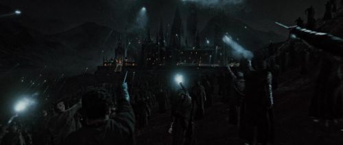 Click to view full size image
==============
HP72-TrailerInternacional-Potterish-278.jpg HP72-TrailerInternacional-Potterish-278.jpg