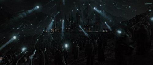 Click to view full size image
==============
HP72-TrailerInternacional-Potterish-282.jpg HP72-TrailerInternacional-Potterish-282.jpg