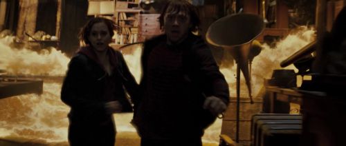 HP72-TrailerInternacional-Potterish-303.jpg