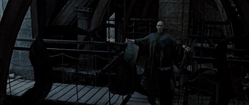 Click to view full size image
==============
HP72-TrailerInternacional-Potterish-314.jpg HP72-TrailerInternacional-Potterish-314.jpg