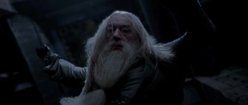 Click to view full size image
==============
HP72-TrailerInternacional-Potterish-344.jpg HP72-TrailerInternacional-Potterish-344.jpg