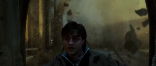 Click to view full size image
==============
HP72-TrailerInternacional-Potterish-363.jpg HP72-TrailerInternacional-Potterish-363.jpg