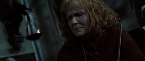 Click to view full size image
==============
HP72-TrailerInternacional-Potterish-368.jpg HP72-TrailerInternacional-Potterish-368.jpg