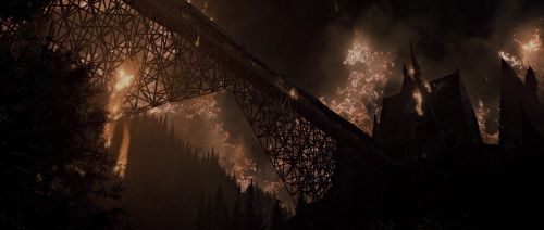 Click to view full size image
==============
HP72-TrailerInternacional-Potterish-377.jpg HP72-TrailerInternacional-Potterish-377.jpg
