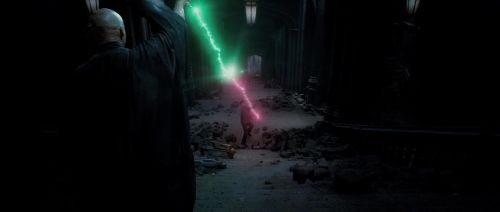 Click to view full size image
==============
HP72-TrailerInternacional-Potterish-476.jpg HP72-TrailerInternacional-Potterish-476.jpg