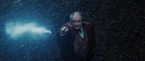 Click to view full size image
==============
HP72-TrailerInternacional-Potterish-500.jpg HP72-TrailerInternacional-Potterish-500.jpg
