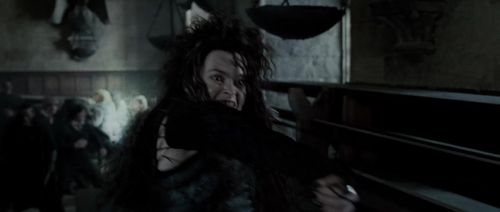 Click to view full size image
==============
HP72-TrailerInternacional-Potterish-512.jpg HP72-TrailerInternacional-Potterish-512.jpg