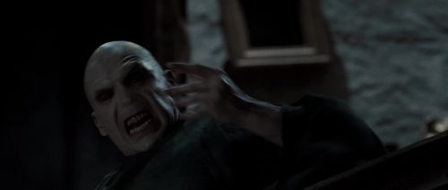 Click to view full size image
==============
HP72-TrailerInternacional-Potterish-545.jpg HP72-TrailerInternacional-Potterish-545.jpg