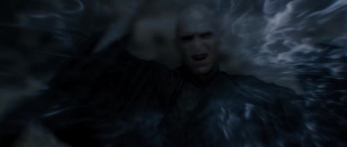 Click to view full size image
==============
HP72-TrailerInternacional-Potterish-571.jpg HP72-TrailerInternacional-Potterish-571.jpg