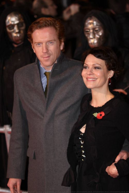 Click to view full size image
==============
HP7_PT1_premiere_london_9_2812629.jpg HP7_PT1_premiere_london_9_2812629.jpg