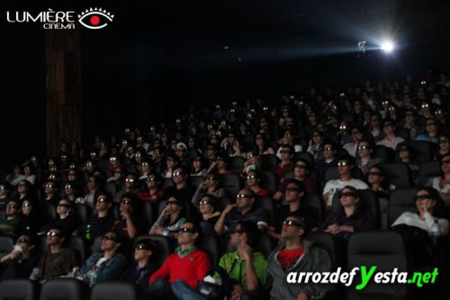 Click to view full size image
==============
Harry2520Lumiere2520_120_.jpg Harry2520Lumiere2520_120_.jpg