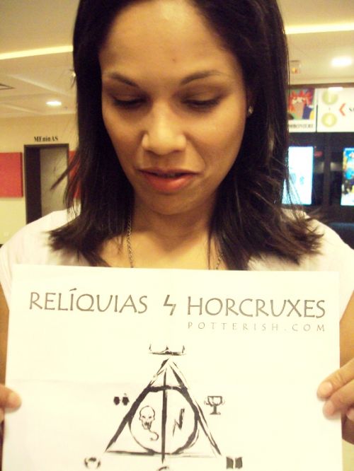 Kelly_e_sua_placa.JPG