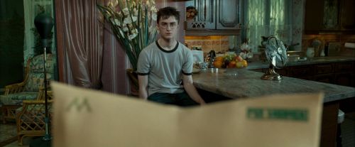 Click to view full size image
==============
OdF-Potterish_0488.jpg OdF-Potterish_0488.jpg
