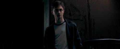 Click to view full size image
==============
OdF-Potterish_0907.jpg OdF-Potterish_0907.jpg