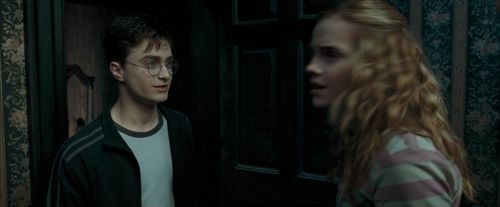 Click to view full size image
==============
OdF-Potterish_0942.jpg OdF-Potterish_0942.jpg