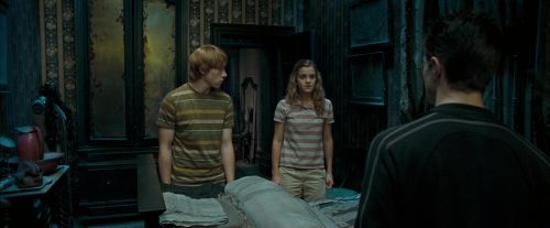 Click to view full size image
==============
OdF-Potterish_0979.jpg OdF-Potterish_0979.jpg