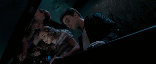 Click to view full size image
==============
OdF-Potterish_1070.jpg OdF-Potterish_1070.jpg