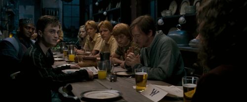 Click to view full size image
==============
OdF-Potterish_1161.jpg OdF-Potterish_1161.jpg