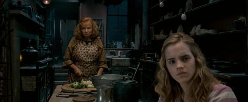 Click to view full size image
==============
OdF-Potterish_1230.jpg OdF-Potterish_1230.jpg