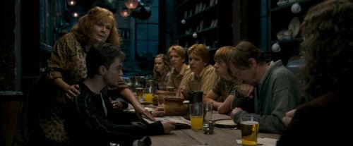 Click to view full size image
==============
OdF-Potterish_1250.jpg OdF-Potterish_1250.jpg