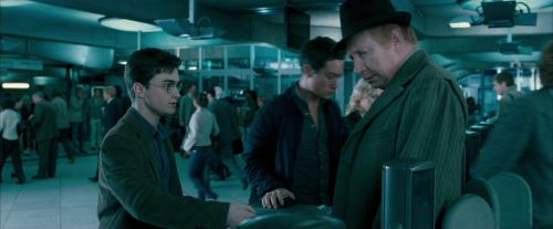 Click to view full size image
==============
OdF-Potterish_1310.jpg OdF-Potterish_1310.jpg