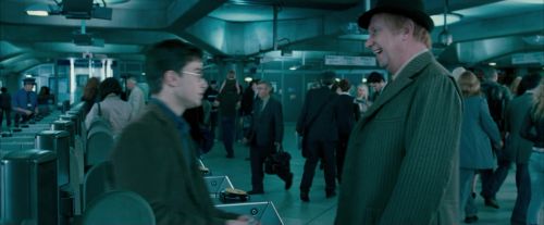 Click to view full size image
==============
OdF-Potterish_1315.jpg OdF-Potterish_1315.jpg