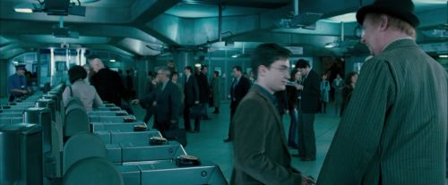 Click to view full size image
==============
OdF-Potterish_1316.jpg OdF-Potterish_1316.jpg