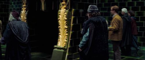 Click to view full size image
==============
OdF-Potterish_1383.jpg OdF-Potterish_1383.jpg