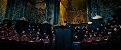 Click to view full size image
==============
OdF-Potterish_1516.jpg OdF-Potterish_1516.jpg