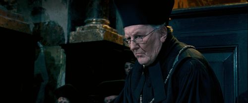 Click to view full size image
==============
OdF-Potterish_1730.jpg OdF-Potterish_1730.jpg