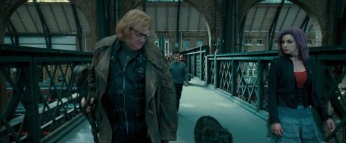 Click to view full size image
==============
OdF-Potterish_1864.jpg OdF-Potterish_1864.jpg