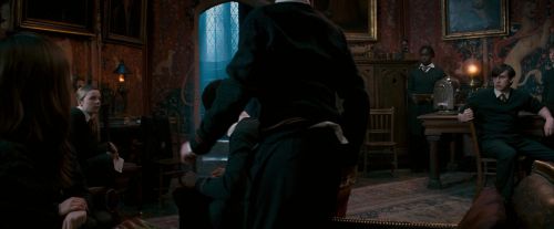 Click to view full size image
==============
OdF-Potterish_2406.jpg OdF-Potterish_2406.jpg