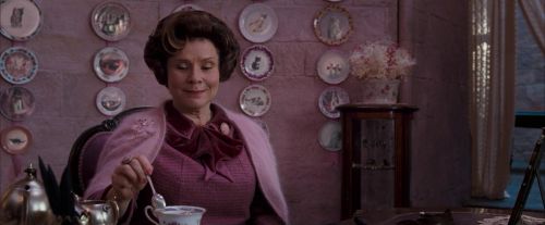 Click to view full size image
==============
OdF-Potterish_2741.jpg OdF-Potterish_2741.jpg