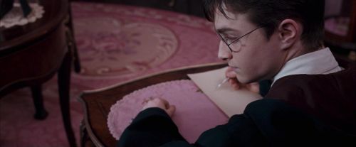 Click to view full size image
==============
OdF-Potterish_2801.jpg OdF-Potterish_2801.jpg