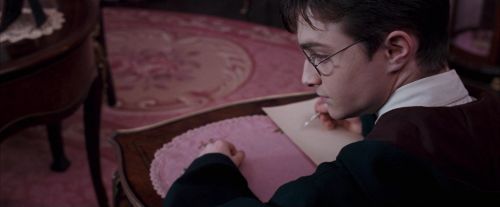 Click to view full size image
==============
OdF-Potterish_2802.jpg OdF-Potterish_2802.jpg