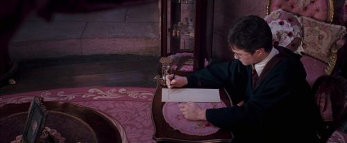 Click to view full size image
==============
OdF-Potterish_2836.jpg OdF-Potterish_2836.jpg