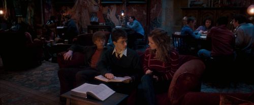 Click to view full size image
==============
OdF-Potterish_2970.jpg OdF-Potterish_2970.jpg