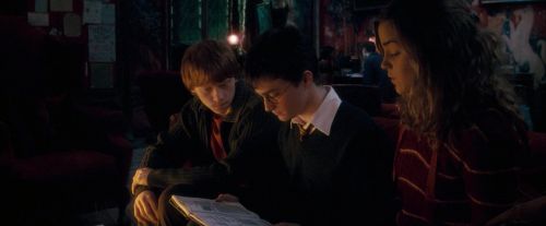 Click to view full size image
==============
OdF-Potterish_2998.jpg OdF-Potterish_2998.jpg