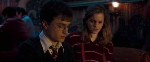 Click to view full size image
==============
OdF-Potterish_3014.jpg OdF-Potterish_3014.jpg