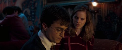 Click to view full size image
==============
OdF-Potterish_3016.jpg OdF-Potterish_3016.jpg